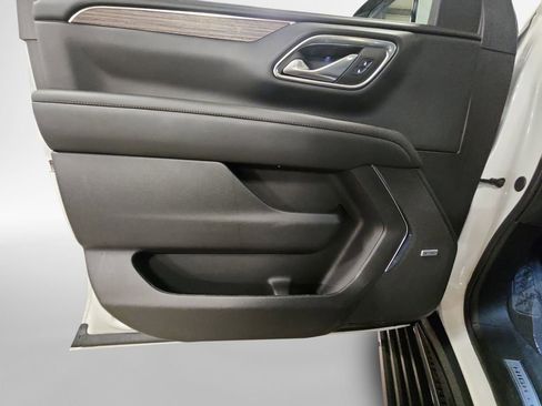 Certified 2024 Chevrolet Tahoe High Country w/ Advanced Technology Package image 14