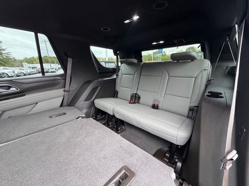 Used 2024 Chevrolet Tahoe Z71 w/ Luxury Package image 12