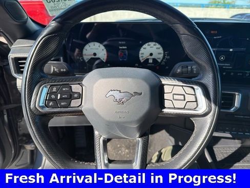 Used 2024 Ford Mustang Premium image 5