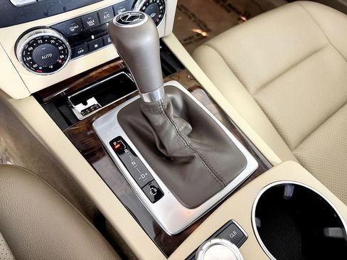 Used 2014 Mercedes-Benz C 300 4MATIC Sedan image 53