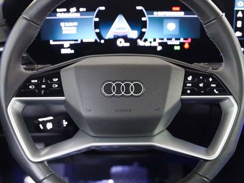 Certified 2025 Audi Q5 Premium Plus w/ Premium Plus image 12