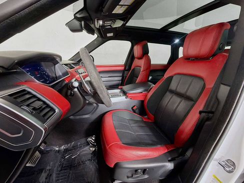 Used 2021 Land Rover Range Rover Sport HST image 10