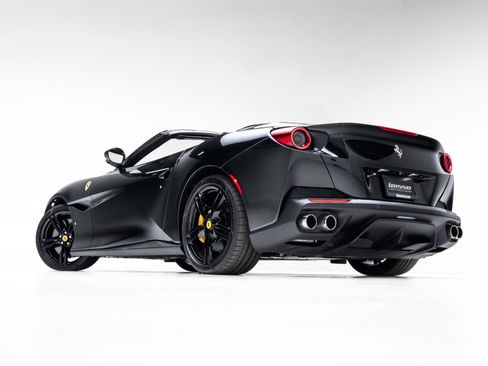 Used 2019 Ferrari Portofino image 52
