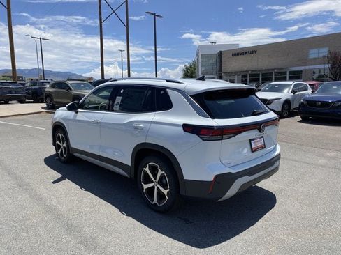 New 2026 Volkswagen Tiguan SE FWD image 44
