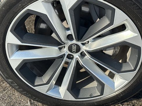 Used 2021 Audi Q7 3.0T Prestige w/ Prestige Package image 10