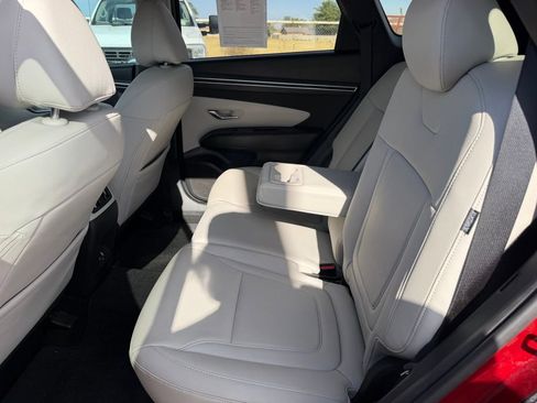 Used 2024 Hyundai Tucson SEL w/ Convenience Package image 12