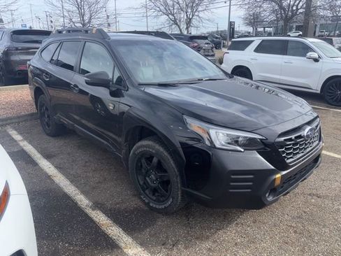 Used 2022 Subaru Outback Wilderness w/ Wilderness Package image 4