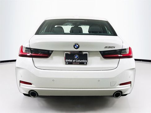 Used 2025 BMW 330i Sedan image 6