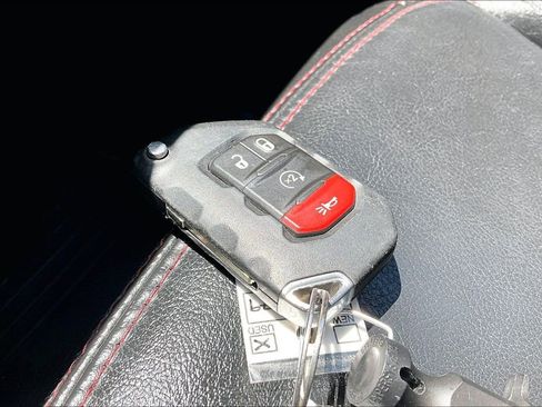 Used 2021 Jeep Wrangler Unlimited Rubicon AWD/4WD image 11