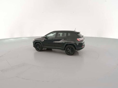 New 2026 Jeep Compass Latitude image 7