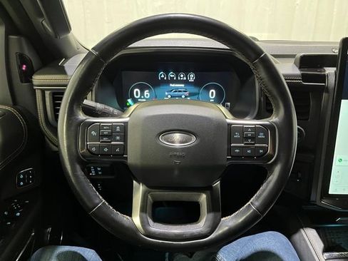 Used 2022 Ford Expedition Platinum AWD/4WD image 20
