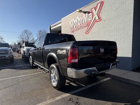 Used 2018 RAM 2500 Tradesman w/ Chrome Appearance Group image 10