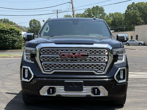 Used 2019 GMC Sierra 1500 Denali w/ Denali Ultimate Package AWD/4WD image 3