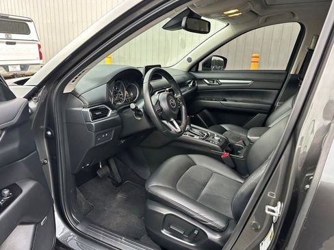 Used 2019 MAZDA CX-5 Touring image 13