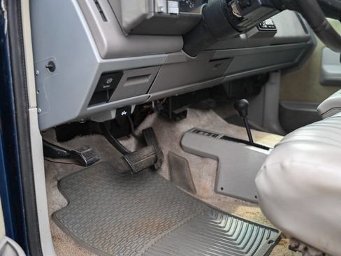 Used 1994 Chevrolet Blazer 4WD image 92