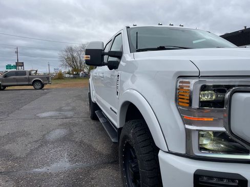 Used 2022 Ford F250 Lariat w/ Lariat Ultimate Package image 16