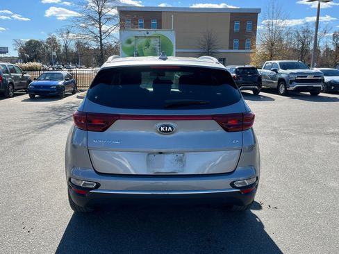 Used 2021 Kia Sportage EX image 7