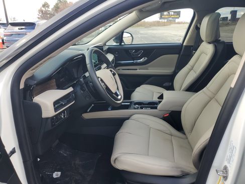 New 2026 Lincoln Corsair Grand Touring image 12