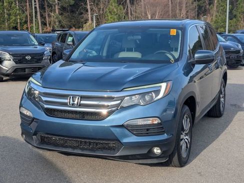 Used 2018 Honda Pilot EX image 8