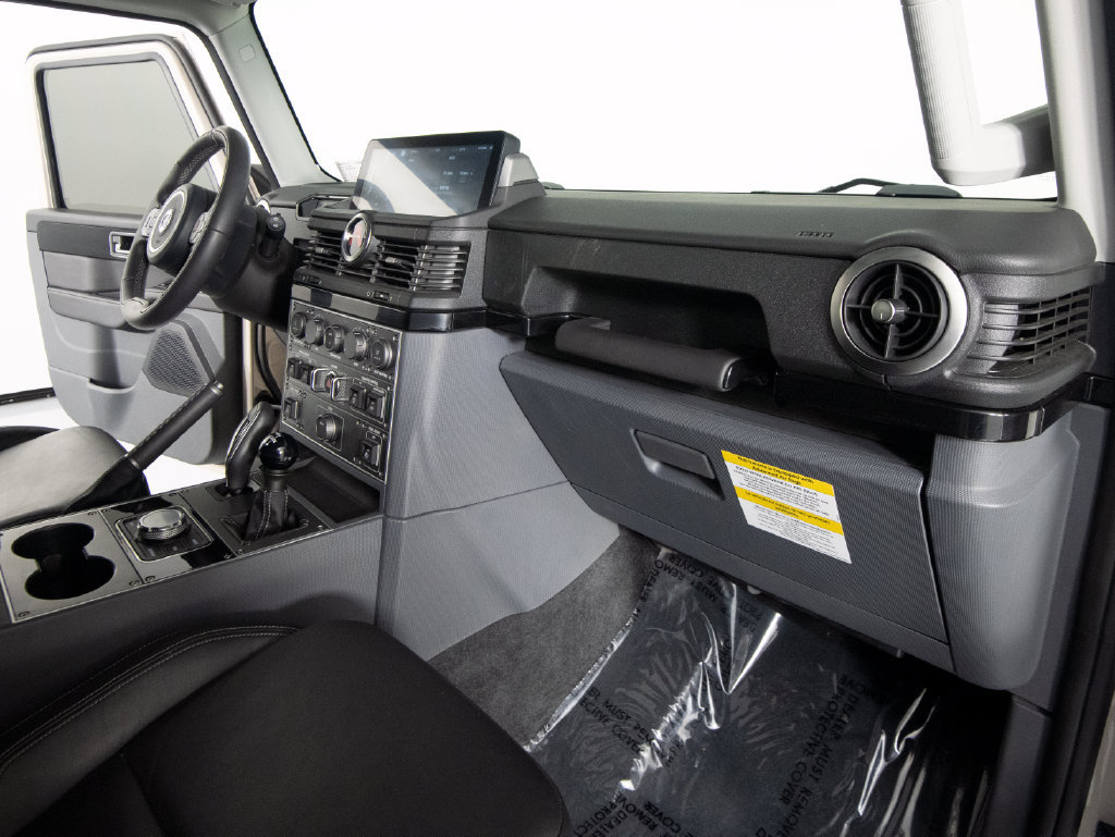 Used 2024 INEOS Grenadier Station Wagon AWD/4WD image 32