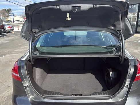 Used 2017 Ford Focus SEL image 7