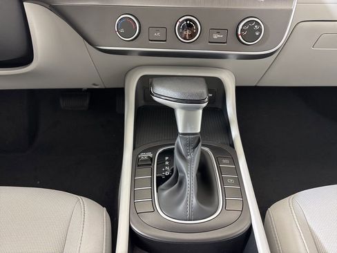 New 2026 Hyundai Kona SE image 24