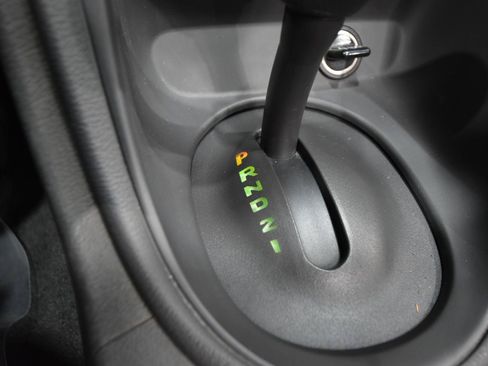 Used 2002 Ford Mustang GT RWD image 24