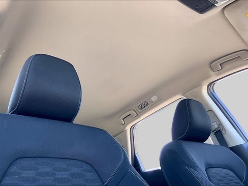 Used 2023 Nissan Pathfinder SV FWD image 14