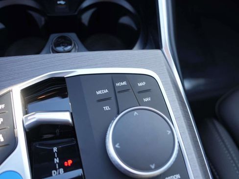 Certified 2025 BMW i4 xDrive40i w/ Premium Package image 25