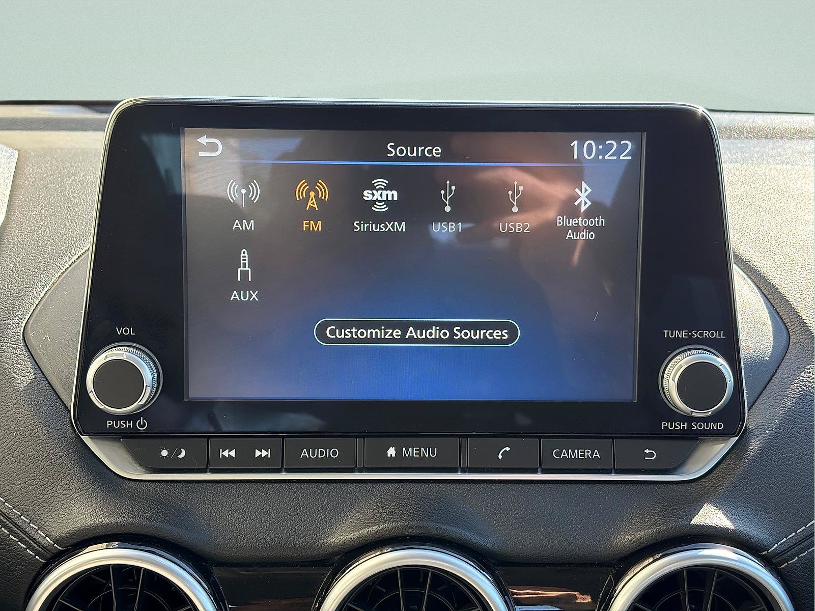Used 2025 Nissan Sentra SV FWD image 21