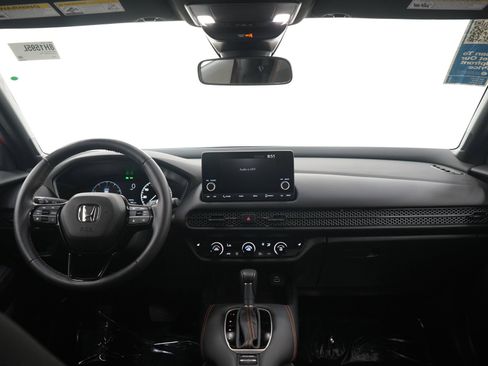 Used 2024 Honda HR-V Sport image 13