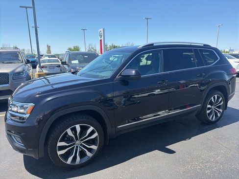 Used 2019 Volkswagen Atlas SEL Premium AWD/4WD image 2