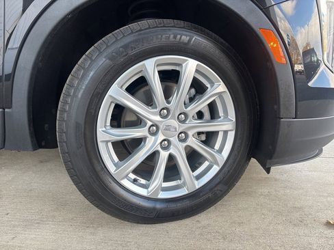 Used 2022 Cadillac XT4 Luxury image 35