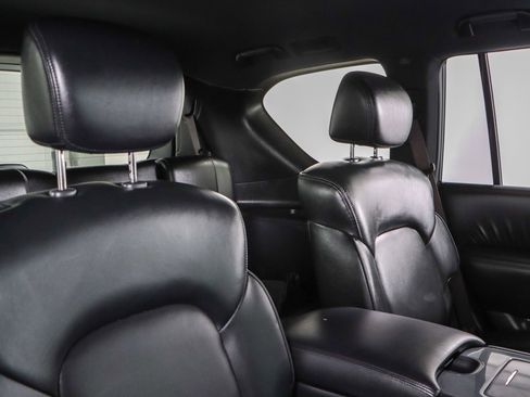 Used 2024 Nissan Armada SL w/ Midnight Edition Package image 30