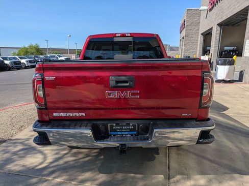 Used 2018 GMC Sierra 1500 SLT AWD/4WD image 5