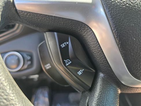 Used 2016 Ford Escape SE w/ Equipment Group 201A AWD/4WD image 7