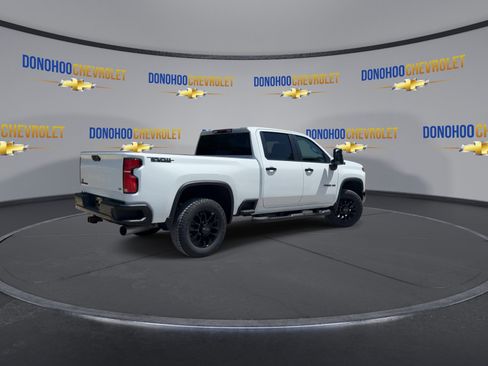New 2026 Chevrolet Silverado 2500 LT w/ Trail Boss Package AWD/4WD image 8