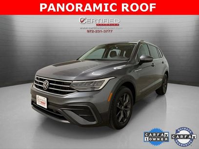Used 2023 Volkswagen Tiguan SE w/ Panoramic Sunroof Package