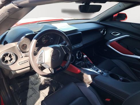 Used 2022 Chevrolet Camaro SS image 18