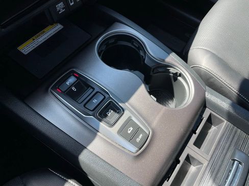 Certified 2022 Honda Ridgeline RTL-E image 19