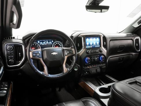 Used 2022 Chevrolet Silverado 1500 High Country w/ Technology Package image 23