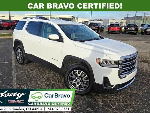 Certified 2023 GMC Acadia SLT w/ Preferred Package image 2