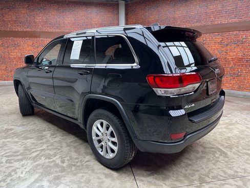 Used 2022 Jeep Grand Cherokee Laredo X image 4
