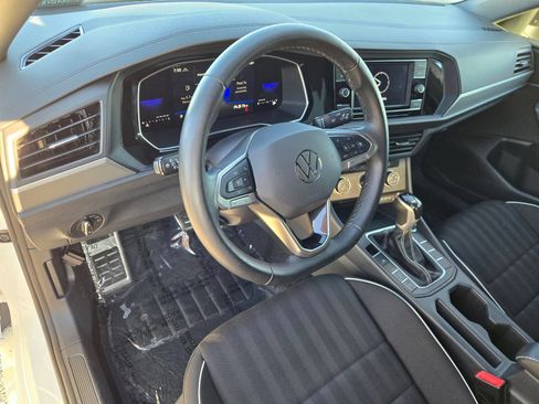 Used 2024 Volkswagen Jetta Sport FWD image 15