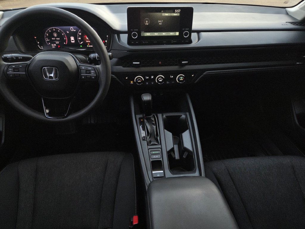 Certified 2025 Honda Accord SE image 8