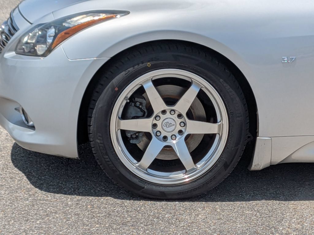 Used 2014 INFINITI Q60 Journey w/ Premium Package RWD image 11