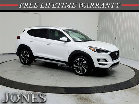 Used 2019 Hyundai Tucson Sport image 1