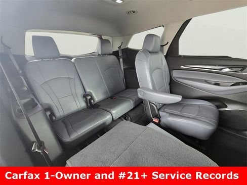 Used 2020 Buick Enclave Essence image 19