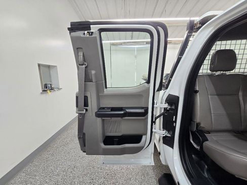 Used 2018 Ford F250 XL w/ Power Equipment Group RWD image 24