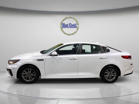 Used 2020 Kia Optima LX FWD image 2